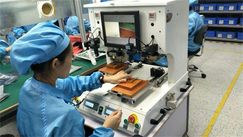 哈巴機焊接現場